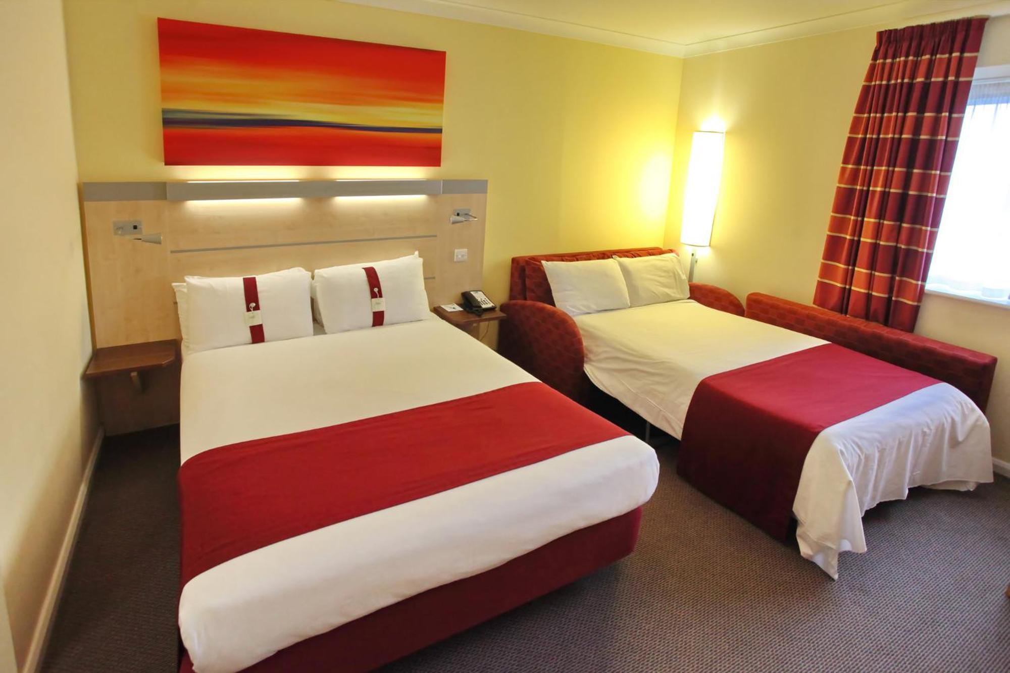 Holiday Inn Express Birmingham Redditch By Ihg Екстериор снимка